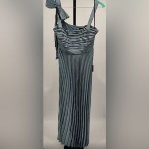Lulu's Sage Green Pleated Maxi Dress with Bow Shoulder